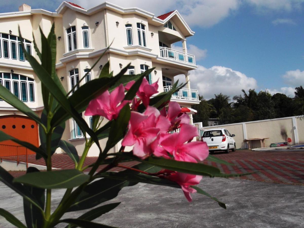 Luxor Residence Guesthouse Belle Mare Dış mekan fotoğraf